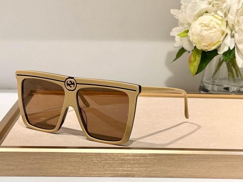 Gucci Sunglasses 464